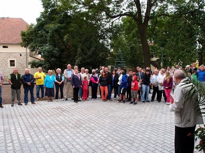 Otevírání Obecního domu Radonice – fotografie