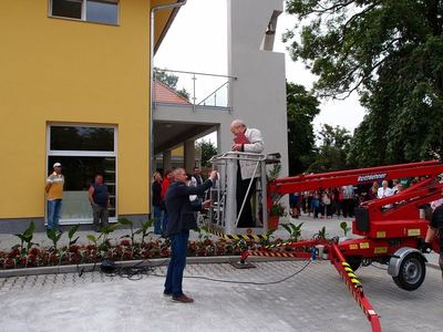 Otevírání Obecního domu Radonice – fotografie