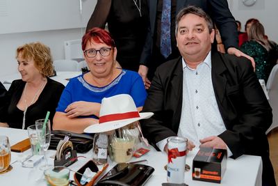 Obecní ples – fotografie