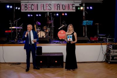 Obecní ples – fotografie